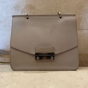 Furla crossbody bag . Nude, blush